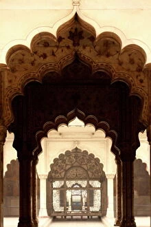 Columns Gallery: Mughal architecture, Delhi, India