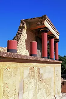 Manor Collection: Palace ruins at the Minoan archaeological site