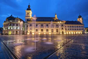 Piata Mare (Great Square) at night, with Sibiu City Hall on left and Sibiu Baroque