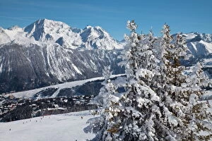 Getting Away From It All Gallery: The pistes above Courchevel 1850 ski resort in the Three Valleys (Les Trois Vallees)
