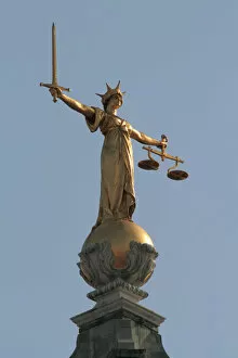 Female Likeness Gallery: Scales of Justice, Central Criminal Court, Old Bailey, London, England, United Kingdom, Europe