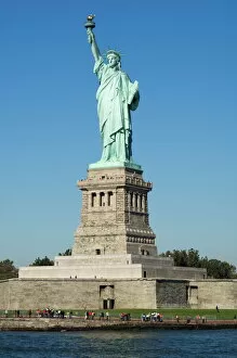 Full Body Gallery: Statue of Liberty