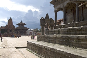 Durbar Square Gallery: Temple at back of Durbar Square