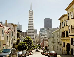 Street Scenes Collection: The Transamerica Tower Pyramid in the financial district of downtown San Francisco
