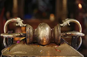Patan Gallery: Vajra in Golden temple, Patan, Nepal, Asia