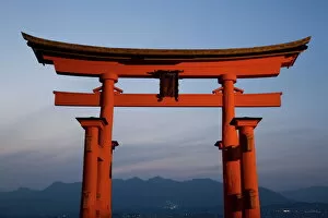 Shrine Gallery: The vermillion coloured floating torii gate