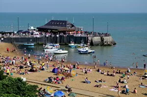 Recreation Collection: Viking Bay beach, Broadstairs, Kent, England, United Kingdom, Europe