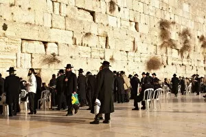 Sight Seeing Collection: Worshippers at the Western Wall, Jerusalem, Israel, Middle East