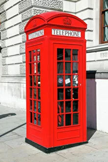 Style Gallery: Red Telephone Box in London