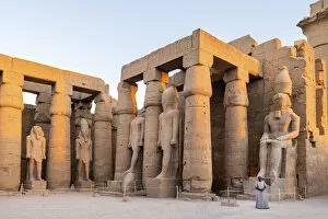 Egypt Collection: Luxor Temple, Luxor, Egypt, Africa