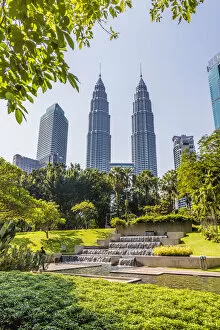 Tourist Attractions Collection: Petronas Twin Towers from KLCC Park, Kuala Lumpur, Malaysia, South East Asia, Asia