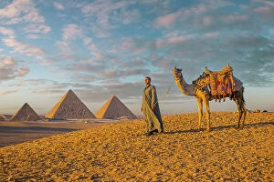 Egypt Collection: Pyramids of Giza, Giza, Cairo, Egypt
