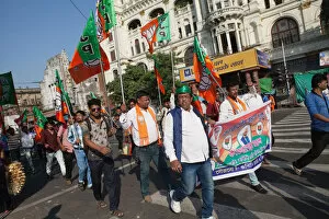 Indian Architecture Gallery: India, West Bengal, Kolkata, Political supporters of the BLP party march through the streets