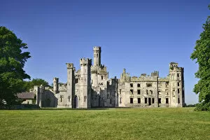 Tourist Attractions Collection: Ireland, County Carlow, Carlow