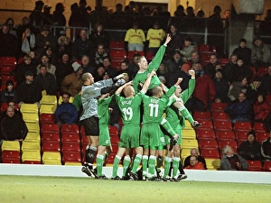 <b class=qtipBold><figcaption>Neil Harris Comeback</figcaption></b><br>Neil Harris hoisted on his teamates shoulders after his comeback goal on new years day against Watford Neil Harris Comeback