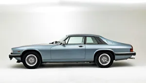 <b class=qtipBold><figcaption>1991 Jaguar XJS</figcaption></b><br>1991 Jaguar XJS V12 1991 Jaguar XJS