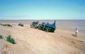 Record Breakers Collection: Bluebird arrives at Lake Eyre 1963