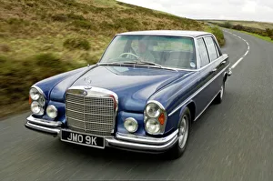<b class=qtipBold><figcaption>Mercedes-Benz 280SE 1971 blue</figcaption></b><br><em>© www.carphoto.co.uk</em> Mercedes-Benz 280SE 1971 blue