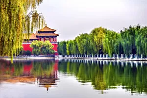 Pagoda Gallery: Meridian Gate reflection, Forbidden City, Beijing, China
