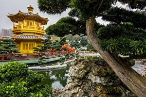 Pagoda Gallery: The pagoda at the Chi Lin Nunnery and Nan Lian Garden, Kowloon, Hong Kong, China