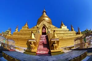Gold stupa of Kuthodaw Pagoda, Mandalay, Myanmar (Burma)