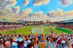 Football Collection: Tynecastle Park Stadium Yesteryear - Hearts FC