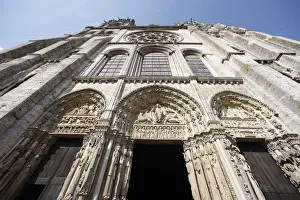 <b class=qtipBold><figcaption>Notre-Dame of Chartres cathedral</figcaption></b><br>Notre-Dame of Chartres cathedral. North gate<br><em>© Godong/UIG</em> Notre-Dame of Chartres cathedral