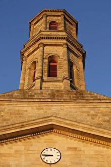 <b class=qtipBold><figcaption>Pauillac tower</figcaption></b><br><em>© Godong/UIG</em> Pauillac tower