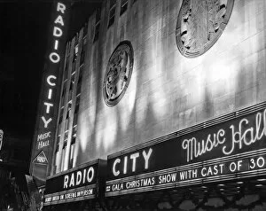 Tourist Attractions Collection: Radio City Music Hall Marquee