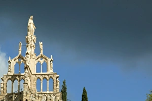 <b class=qtipBold><figcaption>Randonne tower</figcaption></b><br><em>© Godong/UIG</em> Randonne tower