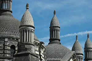 <b class=qtipBold><figcaption>Saint Front cathedral</figcaption></b><br><em>© A</em> Saint Front cathedral