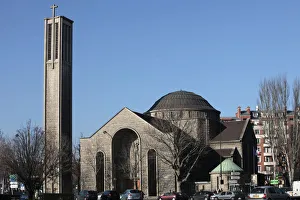 <b class=qtipBold><figcaption>Sainte-Jeanne-de-Chantal church</figcaption></b><br><em>© Godong/UIG</em> Sainte-Jeanne-de-Chantal church