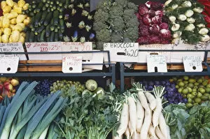 Tourist Attractions Collection: Vegetable stall at Austria, Vienna, Wienzeile, Naschmarkt, vegetable stall