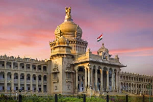 Indian Architecture Gallery: Sunset at Vidhana Soudha (State Legislature Building) in Bangalore, Karnataka, India