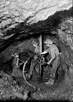 Mining Collection: Driving an end at East Pool Mine, Illogan, Cornwall. 1893