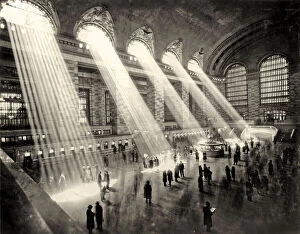 New York Collection: Grand Central Terminal, New York c.1930 (b / w photo)