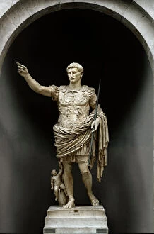 Roman Art: statue of Augustus of Prima Porta - Marble sculpture depicting Emperor