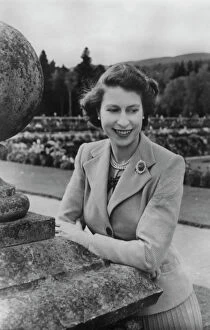 Garden Collection: Queen Elizabeth II at Balmoral, 28th September 1952. Artist: Lisa Sheridan