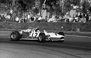 Mexico City Collection: Formula One World Championship: Richie Ginther Honda RA273 finished fourth